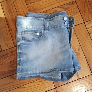 Levi's shorts